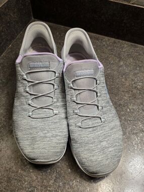 Skechers Slip-In Handsfree Womens Sz 9.5 Gray Knit Memory Foam Comfort Sneakers